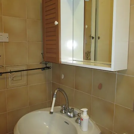 Cerboni 18 Apartament